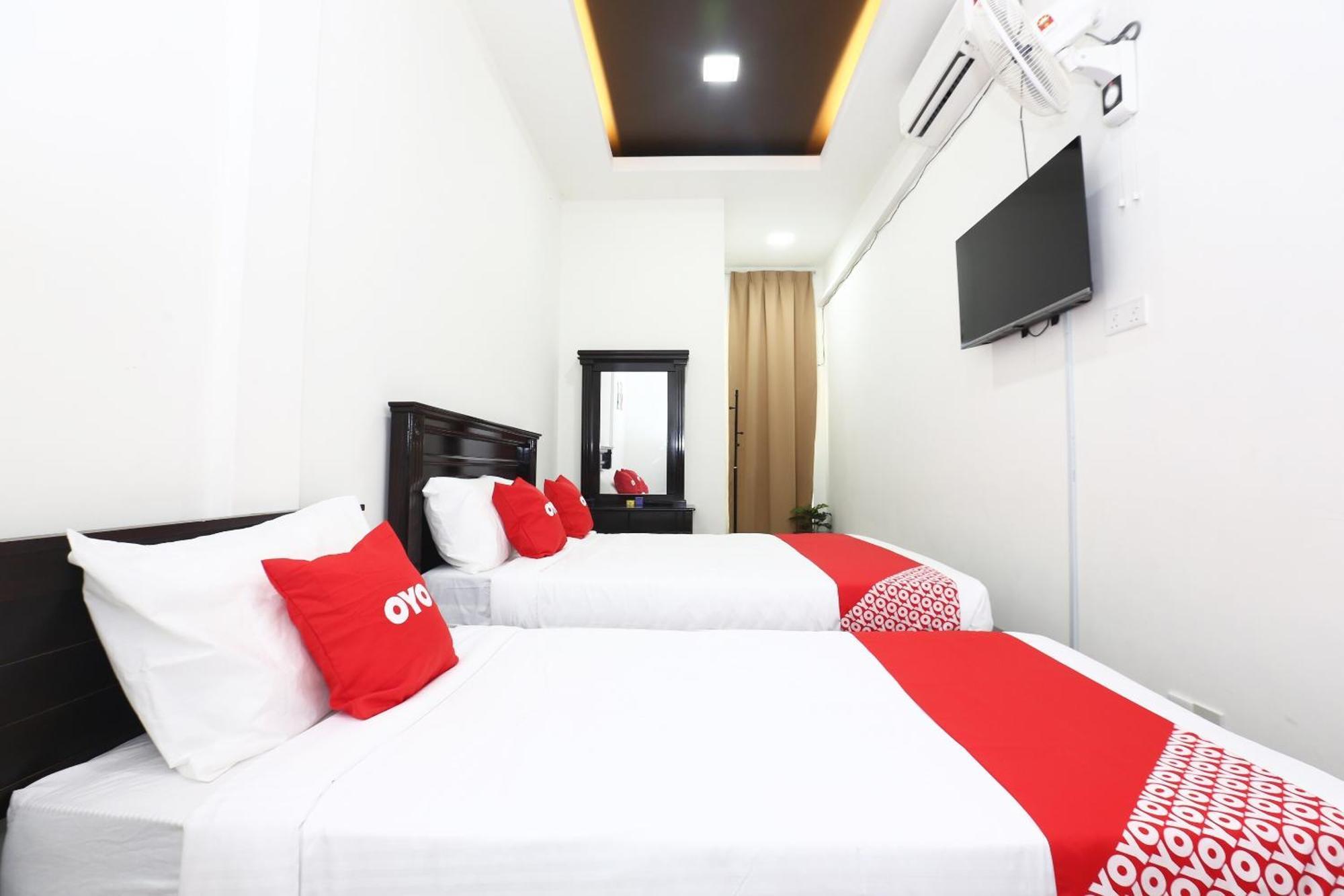 Super Oyo 89678 Ady Hotel Kuala Terengganu Exterior foto