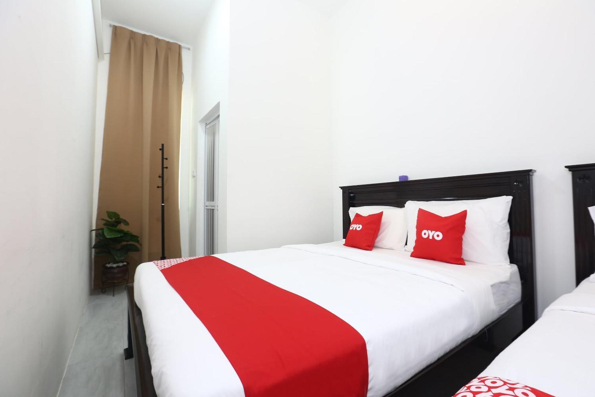 Super Oyo 89678 Ady Hotel Kuala Terengganu Exterior foto