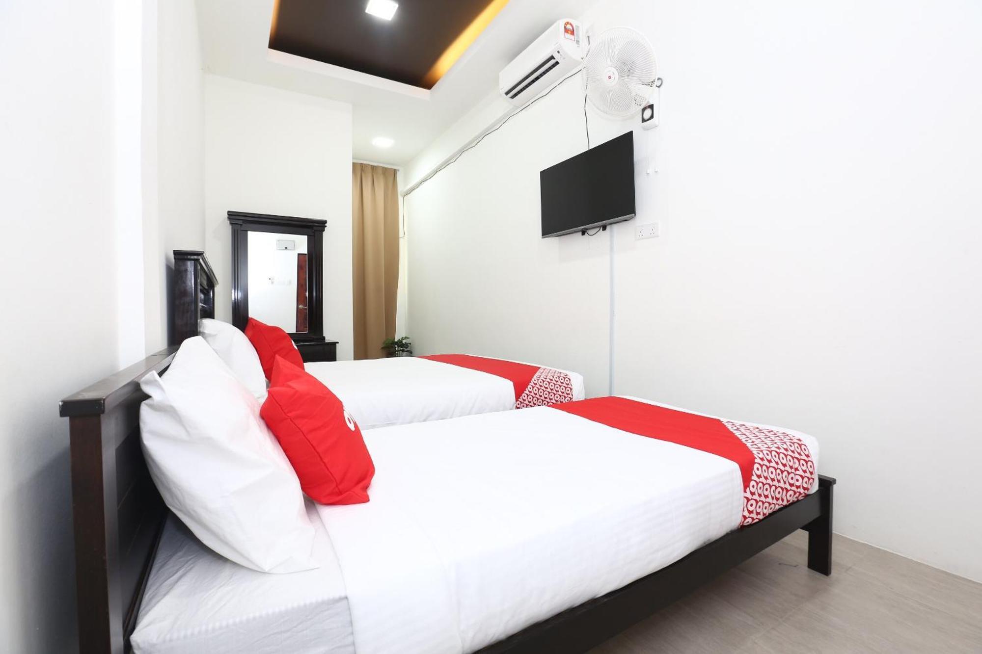 Super Oyo 89678 Ady Hotel Kuala Terengganu Exterior foto